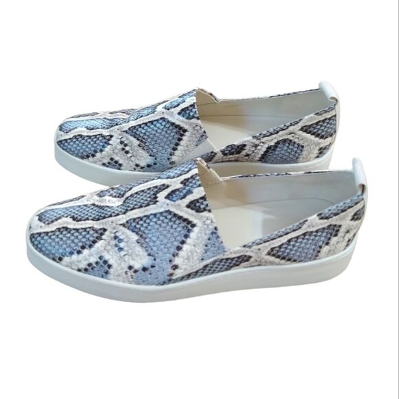 Vince Saxon 2 Slip On Sneakers - Picture 4 of 9